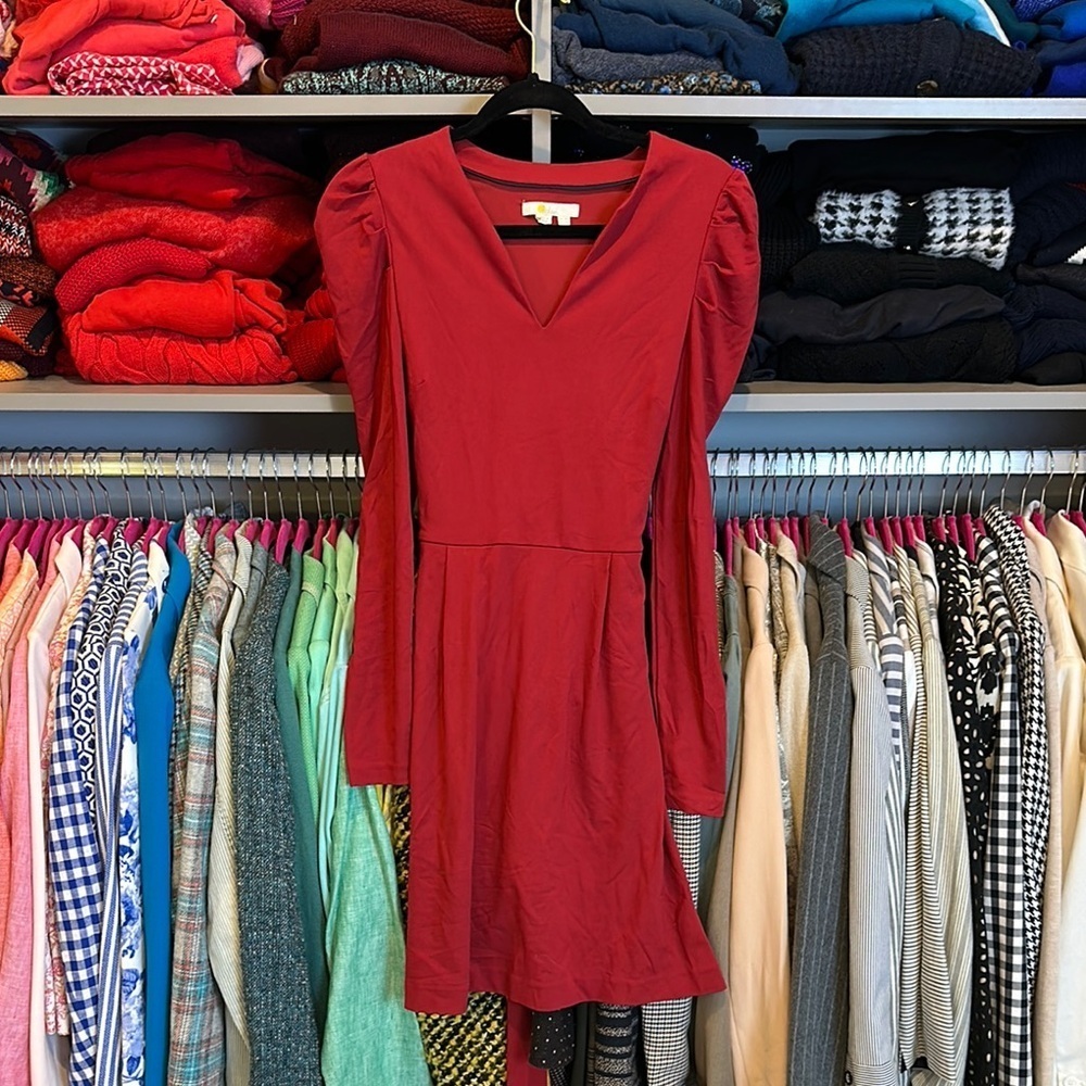 Boden wine long puff sleeve v neck belted dress size 4